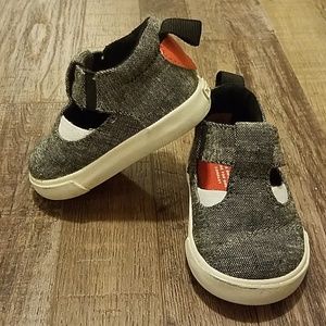 Girl TOMS Mary Jane Shoes